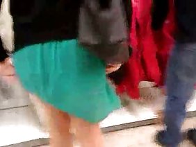 Teacher gives blowjob